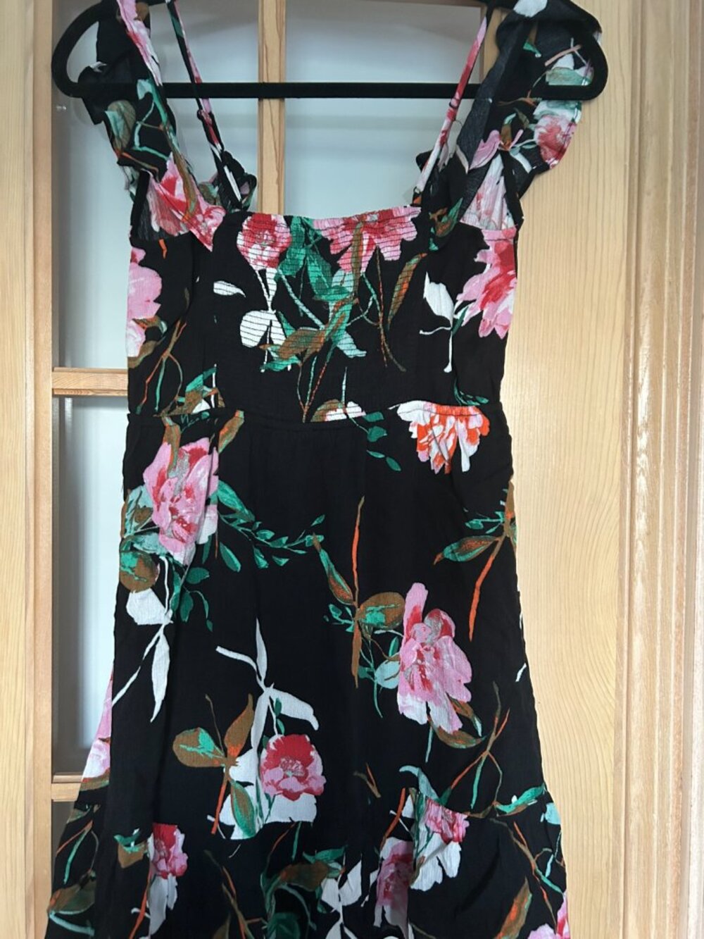 Floral Ruffle Mini Dress – Size Large - Picture 5 of 9